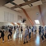 Gibanje povezuje: drugi športni dan - 1000011012 - Ekonomska šola Ljubljana