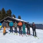 Gibanje povezuje: drugi športni dan - PXL 20260305 100915123 - Ekonomska šola Ljubljana